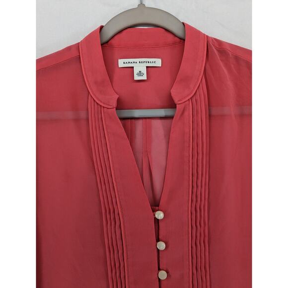 Banana Republic Sheer Blouse M Pink Draped Button Up Workwear 3/4 Sleeve Split V - Picture 2 of 10